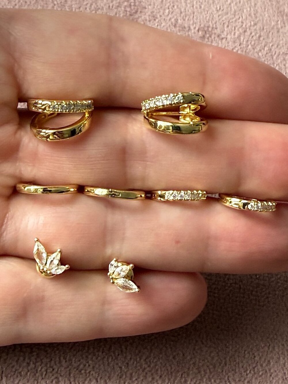 Elegant Gold Hoop Earrings Set